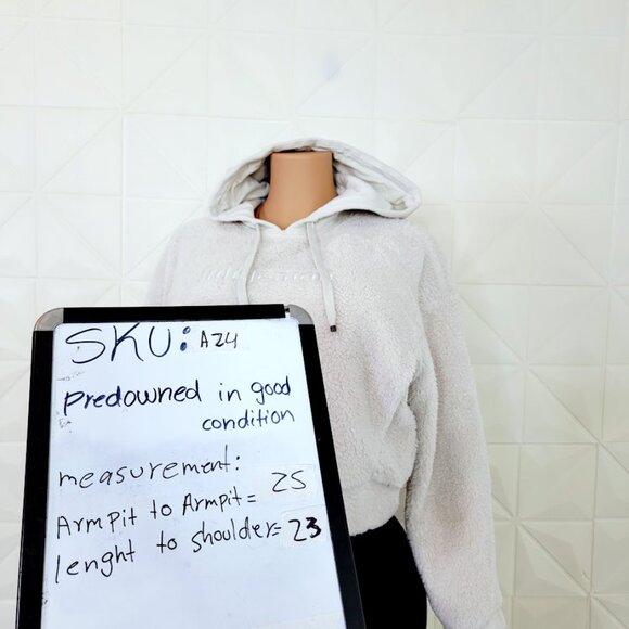 Lululemon Women's White Scuba Long Sleeve Pullover Fleece Crop Hoodie Size M - Picture 8 of 8